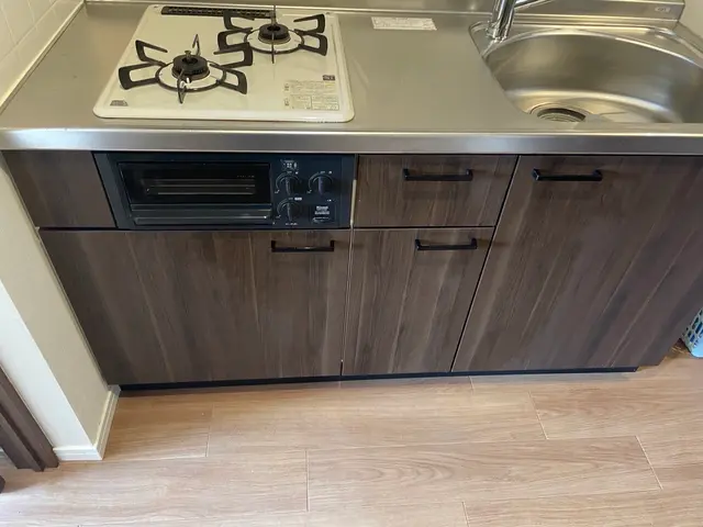 【駐車場代0円・外注なし】水回り4点セット1日1件の高級洗剤で丁寧清掃サービスの画像