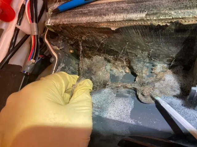 ドラム式の分解清掃なら圧倒的な実績と豊富な経験の当店にお任せ下さいサービスの画像