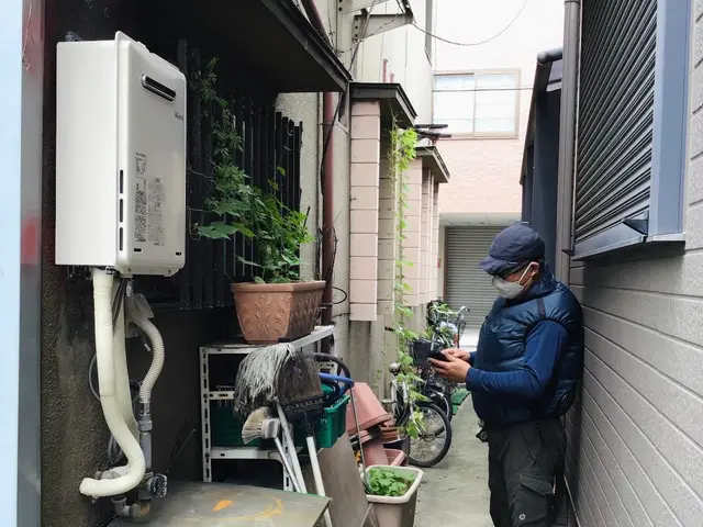 給湯専用取替¥12,980-(現在使用分給湯器の引取り含めた料金)です。サービスの画像