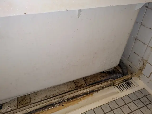 ★お風呂清掃★エプロン内部も作業します！仕上がり重視で丁寧に作業いたします！サービスの画像