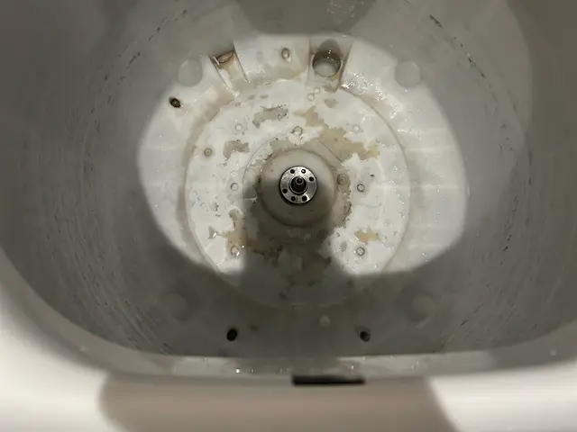 【完全自社施工】実績多数のプロが2名でお伺いします！サービスの画像