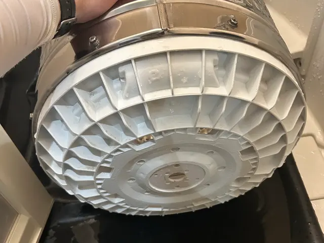 【完全自社施工】実績多数のプロが2名でお伺いします！サービスの画像