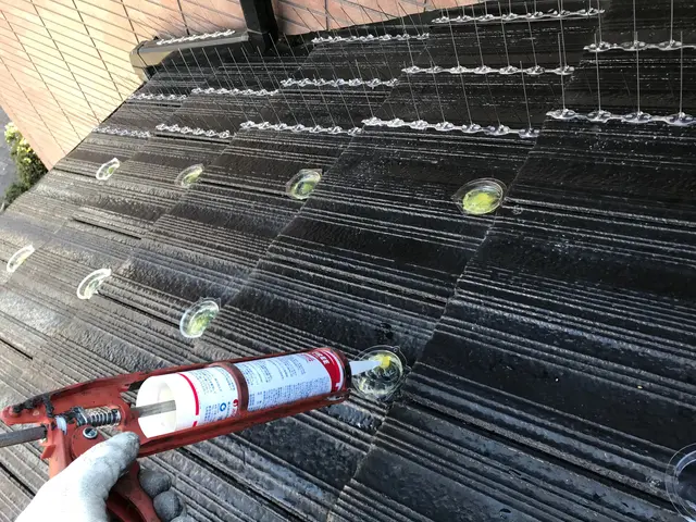 戸建・マンションハト被害調査見積もり無料です。太陽光パネル対策も承っております。サービスの画像