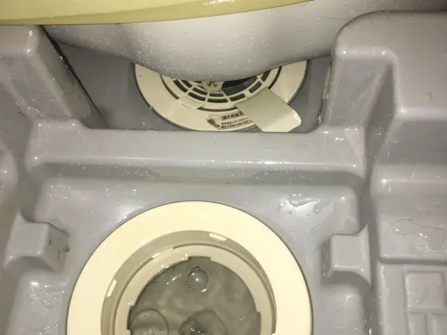 エプロン内もピカピカ！安心の固定料金制です！サービスの画像