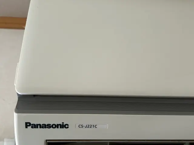 元メーカー技術員がお伺い致します。　お掃除ロボット純正部品の交換修理可能ですサービスの画像