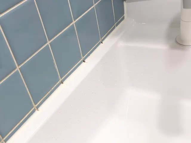 キッチン、浴室、洗面台など水まわりの　コーキング新設、打ち替え。サービスの画像