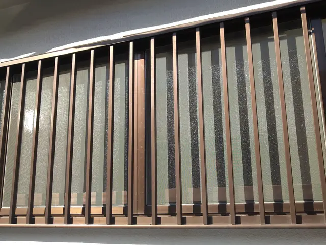 2枚以上で大幅割引！断然お得！＜安心の地元密着店＞網戸の張替は地元の張替専門店へサービスの画像