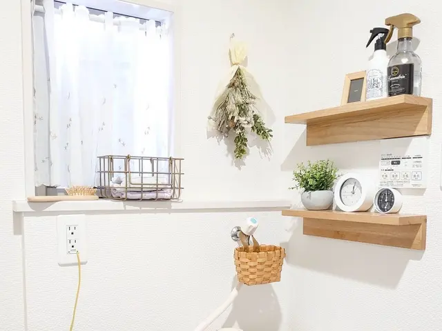 【安心低価格】ウォールシェルフの設置、取り付けはプロにお任せください！サービスの画像