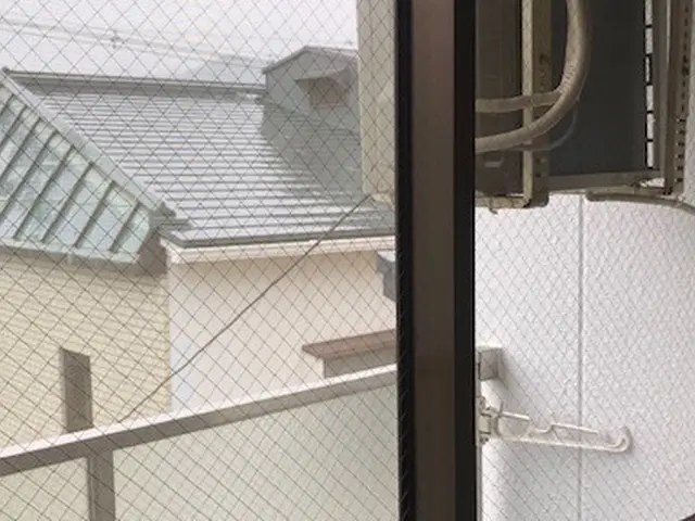 ★4/30予約可（土日）も作業可能！ベランダを丸ごとお掃除致します。サービスの画像