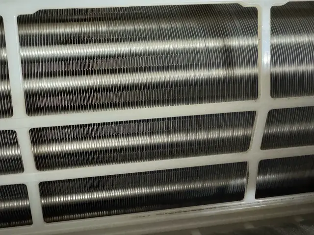 エアコンの気になる汚れを除去　快適空間にサービスの画像