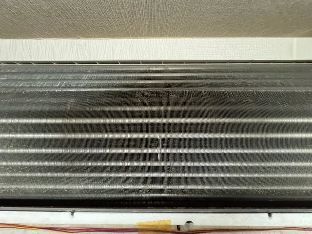 エアコンの気になる汚れを除去　快適空間にサービスの画像