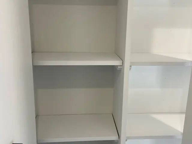 家具の移動、模様替えサービスの画像