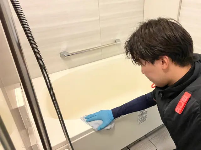 セットでお得！エアコンクリーニング・フロアクリーニング8000円〜！丸ごと綺麗にサービスの画像