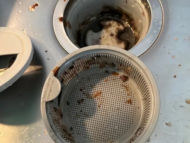 【女性スタッフ同行可能】自信の自社施工◎アフターフォローもばっちり！サービスの画像