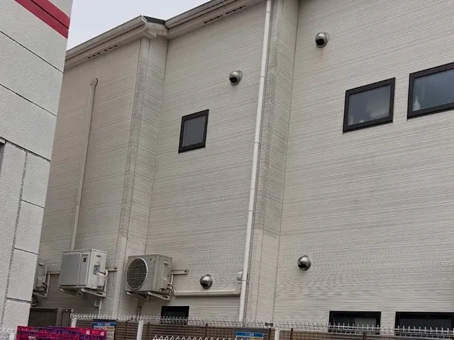 外壁の高圧洗浄サービスの画像