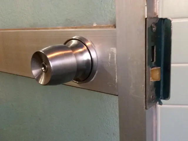 面倒なドアノブ本体の用意も行います♪測定・見積もり無料♬サービスの画像