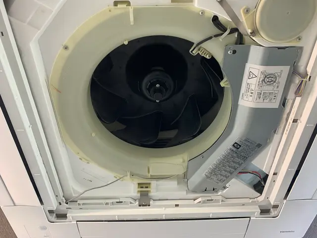 【損害保険加入済み◎】エアコンの効きの悪さを改善！法人なので安心です♪サービスの画像