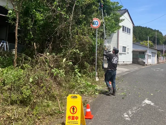 プロの技術でご満足いただけるように心を込めて作業いたしますサービスの画像