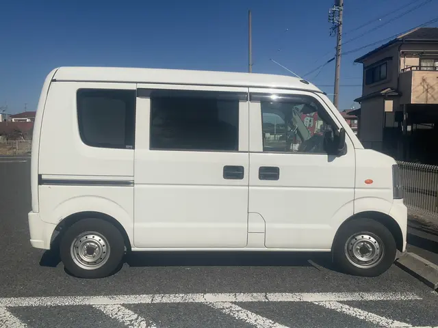 50年の経験とショッピングモールのトリミング店に勤務歴があるトリマーが出張しますサービスの画像