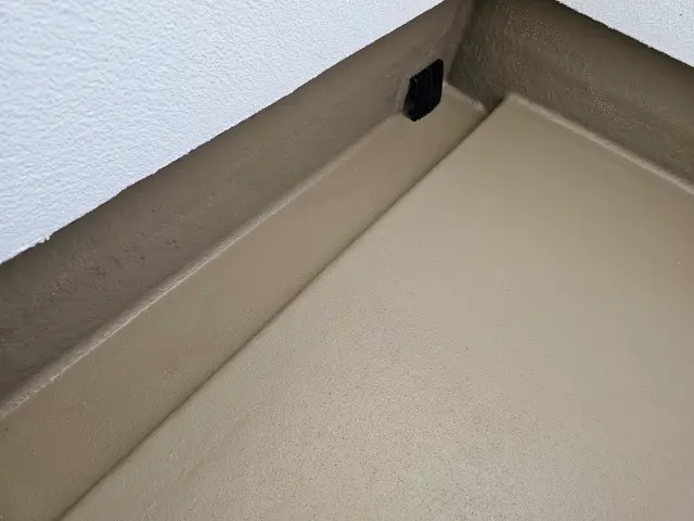 夜間・早朝対応可◎状況や環境次第で完全手洗い◎汚れ具合や劣化具合で臨機応変に対応サービスの画像