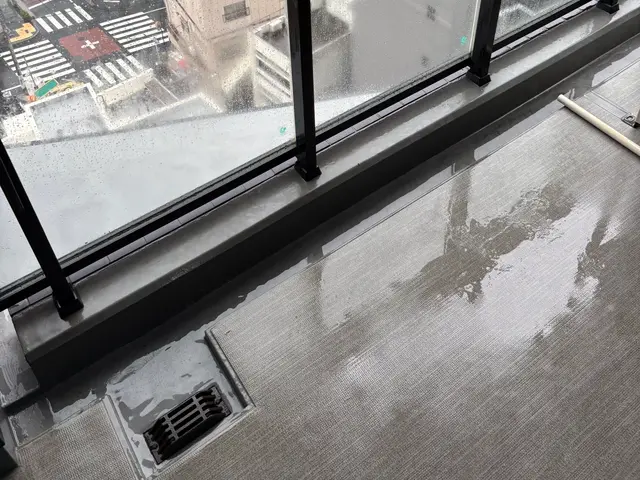 夜間・早朝対応可◎状況や環境次第で完全手洗い◎汚れ具合や劣化具合で臨機応変に対応サービスの画像