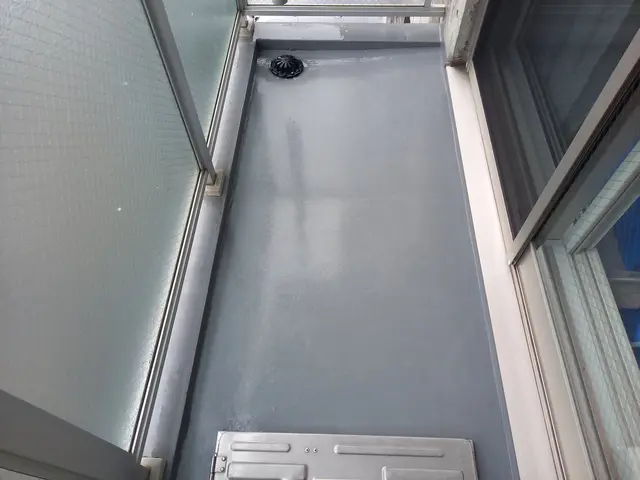 夜間・早朝対応可◎状況や環境次第で完全手洗い◎汚れ具合や劣化具合で臨機応変に対応サービスの画像