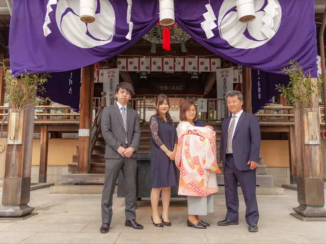 赤ちゃんの誕生を祝い健やかな成長を祈るお宮参り。笑顔と感動の写真を撮影します！