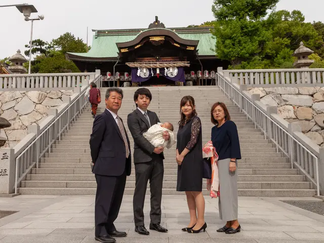 赤ちゃんの誕生を祝い健やかな成長を祈るお宮参り。笑顔と感動の写真を撮影します！