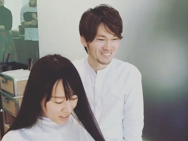 ご自宅に居ながら笑顔溢れるサロンのような美容体験を。訪問美容師が叶えます。サービスの画像