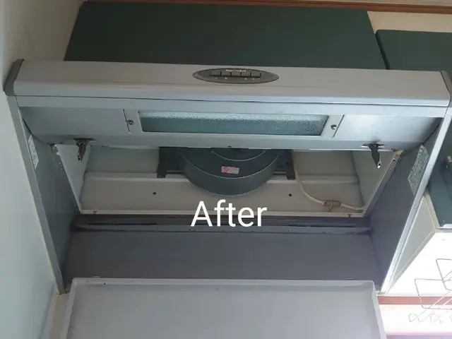 ☆頑固な油汚れも分解洗浄でピカピカ綺麗に☆吸い込みもばっちり！サービスの画像