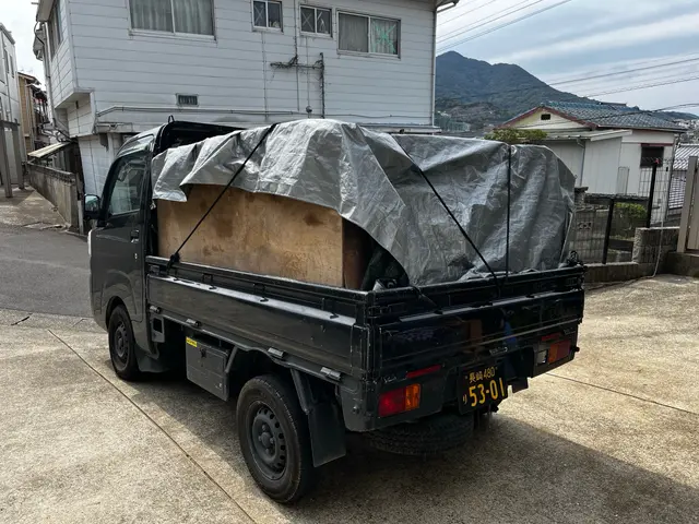 長崎市中園町で10年以上。一般廃棄物許可の実店舗あり。経験豊富なプロにお任せ！サービスの画像