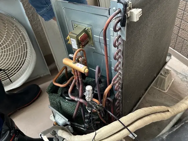 電気代、体調不良、故障、これらの原因は主にエアコンの汚れ！快適な環境にします。サービスの画像