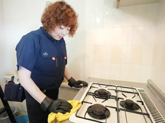 年末に向けてのキャンペーン実施中⇒年内トイレお掃除無料にてやらせて頂きます！サービスの画像