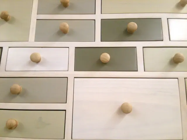 家具の組み立て代行致します。サービスの画像