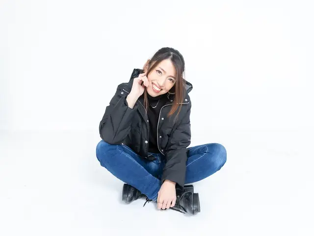 太陽の光を取り入れた輝かしい写真撮影。あなたの魅力を引き出す一枚を写します。サービスの画像