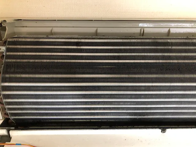 駐車料金無料です！ノーマルエアコン限定！丁寧な対応心掛けてます。サービスの画像