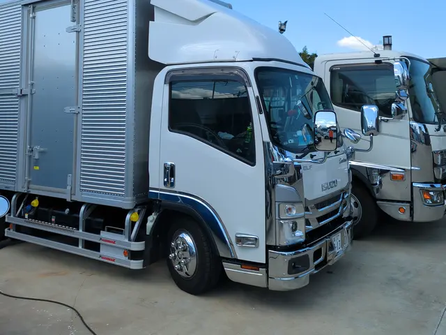 【完全自社対応】古い物でもリユース可能！再利用料還元あり！サービスの画像