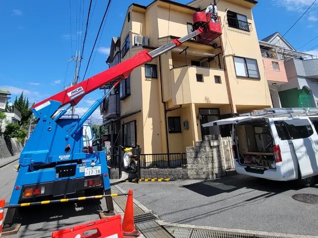 大手量販店での経験豊富！マスク着用、新品白靴下履き徹底！防虫キャップ取付け無料！サービスの画像