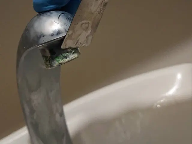 ◎経験豊富で確かな知識と施工技術。簡易補修も出来るので万が一も安心対応サービスの画像