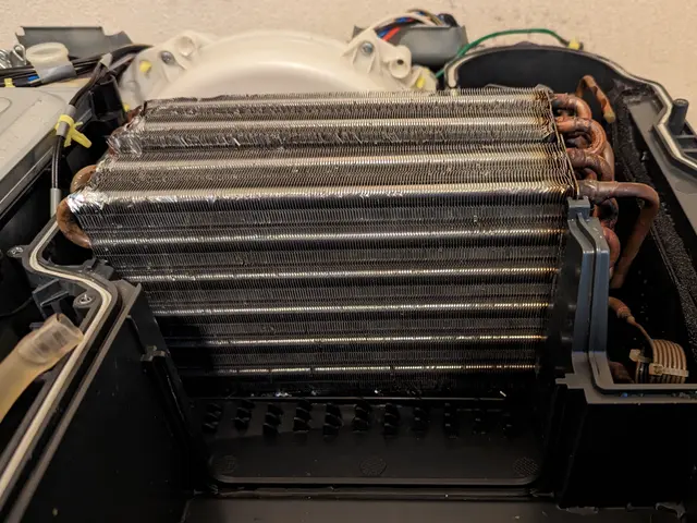 地域最安値！プロの技術でしっかり分解して根こそぎ洗浄致します！損害保険加入済サービスの画像