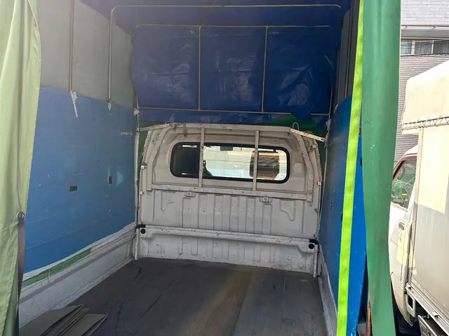 大阪発〜全国◆作業実績年間200件超◆大手勤務経験有り！力自慢が揃ってます！サービスの画像