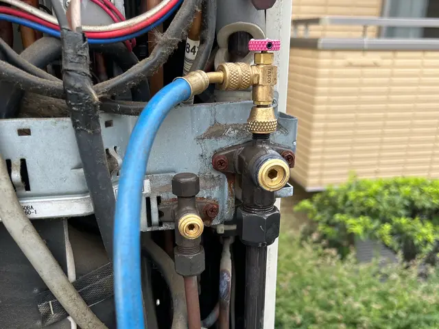 ◆エアコンガスチャージ・修理のプロ◆追加費用無し！即日対応可◎サービスの画像