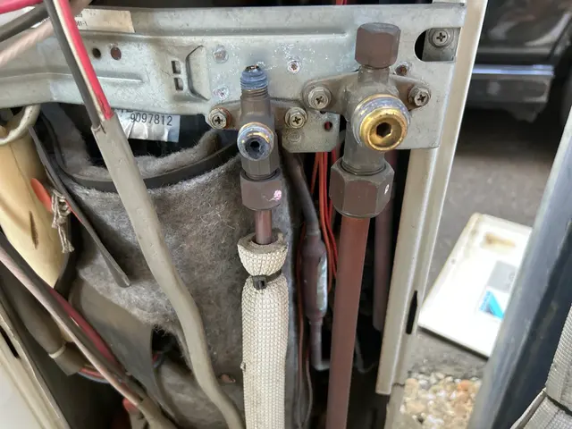 ◆エアコンガスチャージ・修理のプロ◆追加費用無し！即日対応可◎サービスの画像