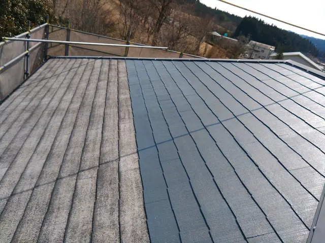 スレート屋根も高級遮熱塗料　河野工業は遮熱塗料メーカー指定の加盟店で安心です。サービスの画像