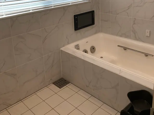 女性スタッフ指定可能で安心、営業時間外や対応地域外もご相談承りますサービスの画像