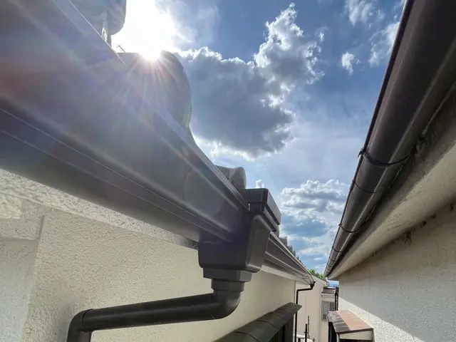 雨樋交換・雨樋掃除サービスの画像
