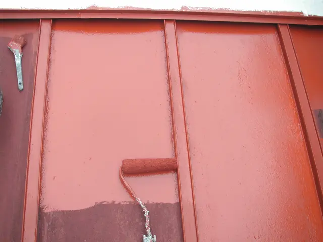 ＼地域密着！／ 確かな技術・丁寧施工で長持ち仕上げ｜屋根塗装【保証最長10年】サービスの画像