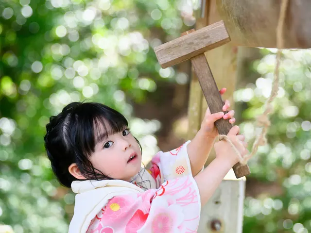 今なら写真コラージュが付いてくる、雑誌社のカメラマンです安心してご依頼ください。