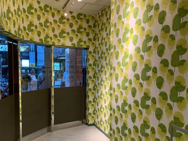 壁紙が変わるだけで気分もリフレッシュ！！　お任せください　輸入･国産といません！サービスの画像