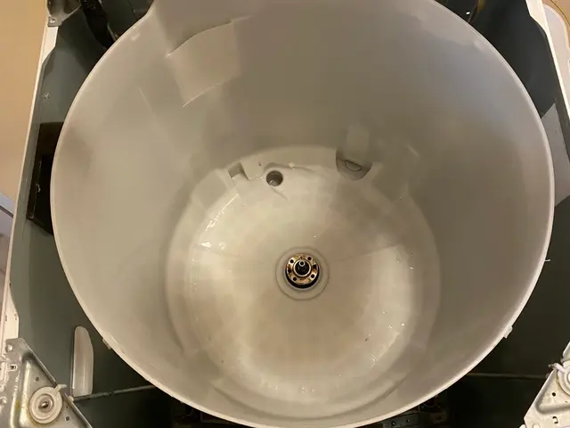 期間限定値下げ中！毎日使う洗濯機、分解洗浄致します！！サービスの画像